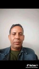 انا من مراكش، مطلق، 49 سنة هنا من أجل البحث عن شريك لتحقيق المسيار .