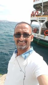 انا متزوج، 54 سنة هنا من أجل البحث عن شريك لتحقيق التعدد الشرعي .