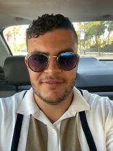Je suis Célibataire, 27 ans, ici à la recherche d'un partenaire pour Relation sérieuse .