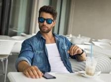 Je suis Célibataire, 27 ans, ici à la recherche d'un partenaire pour Relation sérieuse .