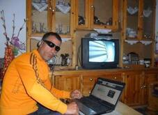 انا من الحامة، أعزب، 49 سنة هنا من أجل البحث عن شريك لتحقيق زواج عادي تعرف عليّ أكثر من خلال بروفايلي، فربّ صدفة خير من ألف ميعاد.