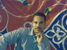 انا من ابنوب، متزوج، 41 سنة هنا من أجل البحث عن شريك لتحقيق زواج عادي تعرف عليّ أكثر من خلال بروفايلي، فربّ صدفة خير من ألف ميعاد.