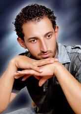 انا من رشيد، مطلق، 53 سنة هنا من أجل البحث عن شريك لتحقيق -- تعرف عليّ أكثر من خلال بروفايلي، فربّ صدفة خير من ألف ميعاد.
