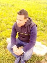 انا من شفة، أعزب، 37 سنة هنا من أجل البحث عن شريك لتحقيق زواج عادي تعرف عليّ أكثر من خلال بروفايلي، فربّ صدفة خير من ألف ميعاد.