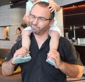 انا من ذوي الشعر كستنائي هنا من أجل البحث عن شريك لتحقيق زواج عادي تعرف عليّ أكثر من خلال بروفايلي، فربما تكون الصدفة هي البداية.