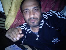 انا من درعا، أعزب، 44 سنة هنا من أجل البحث عن شريك لتحقيق علاقة تعارف تعرف عليّ أكثر من خلال بروفايلي، فربّ صدفة خير من ألف ميعاد.