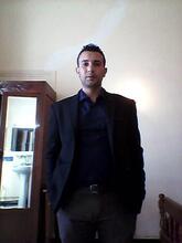 انا من وسط، أعزب، 36 سنة هنا من أجل البحث عن شريك لتحقيق زواج عادي تعرف عليّ أكثر من خلال بروفايلي، فربّ صدفة خير من ألف ميعاد.