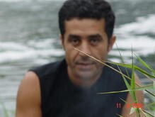 انا أعزب، 50 سنة هنا من أجل البحث عن شريك لتحقيق 0 تعرف عليّ أكثر من خلال بروفايلي، فربّ صدفة خير من ألف ميعاد.