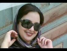 انا عزباء، 43 سنة هنا من أجل البحث عن شريك لتحقيق زواج عادي تعرف عليّ أكثر من خلال بروفايلي، فربّ صدفة خير من ألف ميعاد.