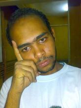 انا من ميامى، أعزب، 38 سنة هنا من أجل البحث عن شريك لتحقيق زواج مسيار تعرف عليّ أكثر من خلال بروفايلي، فربّ صدفة خير من ألف ميعاد.
