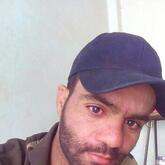 انا من عين صالح، أعزب، 39 سنة هنا من أجل البحث عن شريك لتحقيق زواج عادي تعرف عليّ أكثر من خلال بروفايلي، فربّ صدفة خير من ألف ميعاد.