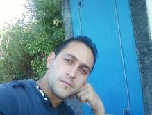 انا من ذوي العيون رمادي هنا من أجل البحث عن شريك لتحقيق زواج عادي تعرف عليّ أكثر من خلال بروفايلي، فقد تكون الأقدار هي البداية.