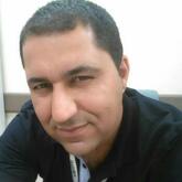 انا من سليمانية، أعزب، 44 سنة هنا من أجل البحث عن شريك لتحقيق زواج عادي تعرف عليّ أكثر من خلال بروفايلي، فربّ صدفة خير من ألف ميعاد.
