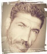 انا من غازي عنتاب، متزوج، 48 سنة هنا من أجل البحث عن شريك لتحقيق زواج متعدد تعرف عليّ أكثر من خلال بروفايلي، فربّ صدفة خير من ألف ميعاد.