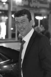 انا من slemania، مطلق، 43 سنة هنا من أجل البحث عن شريك لتحقيق زواج عادي تعرف عليّ أكثر من خلال بروفايلي، فربّ صدفة خير من ألف ميعاد.