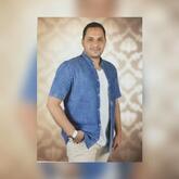 انا من الشارقة، مطلق، 49 سنة هنا من أجل البحث عن شريك لتحقيق زواج مسيار تعرف عليّ أكثر من خلال بروفايلي، فربّ صدفة خير من ألف ميعاد.