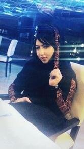 انا عزباء، 40 سنة هنا من أجل البحث عن شريك لتحقيق علاقة تعارف تعرف عليّ أكثر من خلال بروفايلي، فربّ صدفة خير من ألف ميعاد.