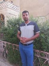 انا من العاصمة، أعزب، 35 سنة هنا من أجل البحث عن شريك لتحقيق علاقة تعارف تعرف عليّ أكثر من خلال بروفايلي، فربّ صدفة خير من ألف ميعاد.