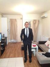 انا من oslo، أعزب، 39 سنة هنا من أجل البحث عن شريك لتحقيق زواج عادي تعرف عليّ أكثر من خلال بروفايلي، فربّ صدفة خير من ألف ميعاد.