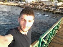 انا من غازي عنتاب، أعزب، 36 سنة هنا من أجل البحث عن شريك لتحقيق علاقة تعارف تعرف عليّ أكثر من خلال بروفايلي، فربّ صدفة خير من ألف ميعاد.