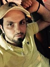 انا من ابو حليفه، أعزب، 35 سنة هنا من أجل البحث عن شريك لتحقيق زواج عادي تعرف عليّ أكثر من خلال بروفايلي، فربّ صدفة خير من ألف ميعاد.