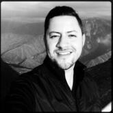 انا من الحجار، مطلق، 38 سنة هنا من أجل البحث عن شريك لتحقيق زواج عادي تعرف عليّ أكثر من خلال بروفايلي، فربّ صدفة خير من ألف ميعاد.