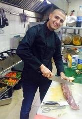 انا من برج الميزان، 34 سنة هنا من أجل البحث عن شريك لتحقيق علاقة تعارف تعرف عليّ أكثر من خلال بروفايلي، فربما نجمك هو الذي دلّك إلي.