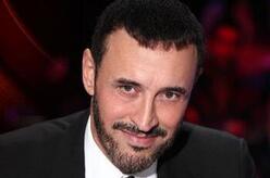 انا من فرشوط، أعزب، 45 سنة هنا من أجل البحث عن شريك لتحقيق زواج عادي تعرف عليّ أكثر من خلال بروفايلي، فربّ صدفة خير من ألف ميعاد.