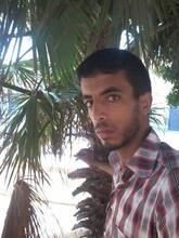 انا أعزب، 35 سنة هنا من أجل البحث عن شريك لتحقيق زواج عادي تعرف عليّ أكثر من خلال بروفايلي، فربّ صدفة خير من ألف ميعاد.