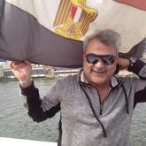 انا مطلق، 57 سنة هنا من أجل البحث عن شريك لتحقيق زواج عادي تعرف عليّ أكثر من خلال بروفايلي، فربّ صدفة خير من ألف ميعاد.