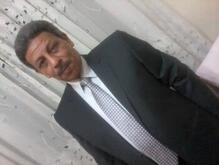 انا من ذوي الشعر رمادي هنا من أجل البحث عن شريك لتحقيق علاقة تعارف تعرف عليّ أكثر من خلال بروفايلي، فربما تكون الصدفة هي البداية.