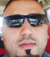 انا من زيونة، أعزب، 34 سنة هنا من أجل البحث عن شريك لتحقيق علاقة تعارف تعرف عليّ أكثر من خلال بروفايلي، فربّ صدفة خير من ألف ميعاد.