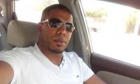 انا من صويلح، أعزب، 40 سنة هنا من أجل البحث عن شريك لتحقيق زواج عادي تعرف عليّ أكثر من خلال بروفايلي، فربّ صدفة خير من ألف ميعاد.