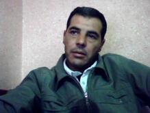انا من maghnia، أعزب، 48 سنة هنا من أجل البحث عن شريك لتحقيق زواج عادي تعرف عليّ أكثر من خلال بروفايلي، فربّ صدفة خير من ألف ميعاد.