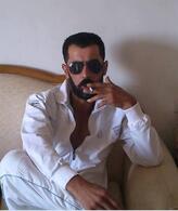 انا من اثينا، أعزب، 46 سنة هنا من أجل البحث عن شريك لتحقيق زواج عادي تعرف عليّ أكثر من خلال بروفايلي، فربّ صدفة خير من ألف ميعاد.