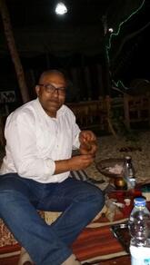 انا من الرحاب، أرمل، 56 سنة هنا من أجل البحث عن شريك لتحقيق زواج عادي تعرف عليّ أكثر من خلال بروفايلي، فربّ صدفة خير من ألف ميعاد.