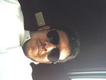 انا أعزب، 39 سنة هنا من أجل البحث عن شريك لتحقيق زواج عادي تعرف عليّ أكثر من خلال بروفايلي، فربّ صدفة خير من ألف ميعاد.