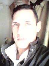 مرحبا مساء الخير انا محمود سن 36 إني مطلق من الاسكندراية وعايز سيدة ارمله او مطلقة لدى ابن لطفل مع امة انا احب 
الصحك الهذار لا احب الكذب والف والدوران...