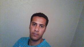 شكلي نحيف، 39 سنة هنا من أجل البحث عن شريك لتحقيق زواج عادي تعرف عليّ أكثر من خلال بروفايلي، فقد تكون الصدفة التي تجمعنا أفضل من ألف ميعاد.