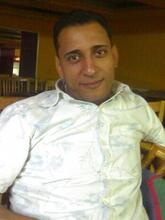 انا أعزب، 45 سنة هنا من أجل البحث عن شريك لتحقيق زواج عادي تعرف عليّ أكثر من خلال بروفايلي، فربّ صدفة خير من ألف ميعاد.