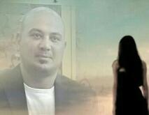 انا من الشعب، أعزب، 44 سنة هنا من أجل البحث عن شريك لتحقيق زواج عادي تعرف عليّ أكثر من خلال بروفايلي، فربّ صدفة خير من ألف ميعاد.