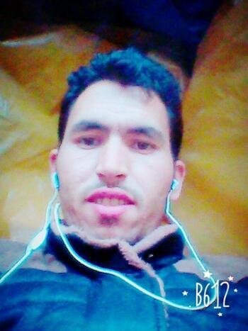 انا من hay elhasani، أعزب، 37 سنة هنا من أجل البحث عن شريك لتحقيق تعارف جاد.