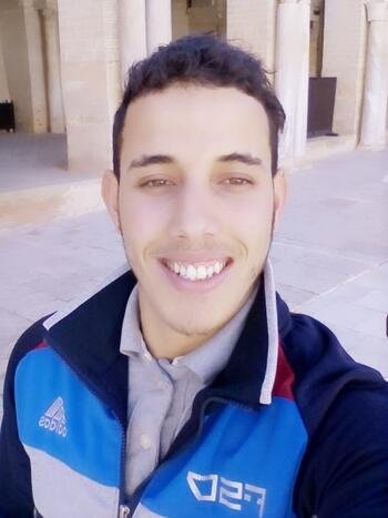 انا من حفوز، Ledig، 29 Jahre هنا من أجل البحث عن شريك لتحقيق Freundschaftliche Beziehung.