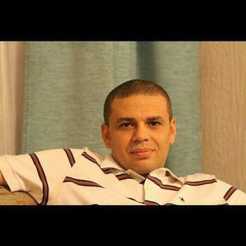 انا من Madinet Nasr Al Qahira، Divorziato، 54 anni هنا من أجل البحث عن شريك لتحقيق Relazione seria.