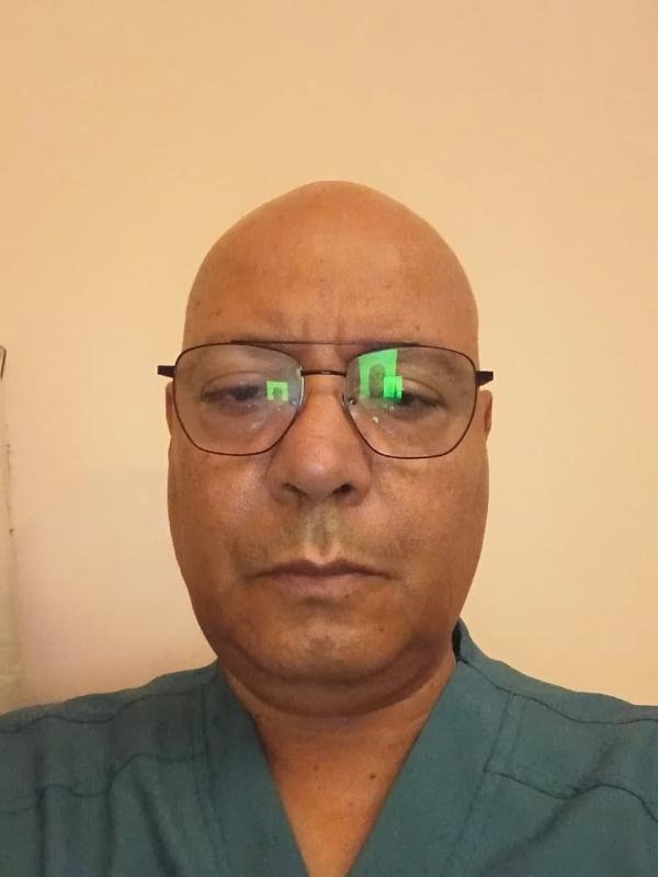 انا Geschieden، 46 Jahre هنا من أجل البحث عن شريك لتحقيق Freundschaftliche Beziehung.