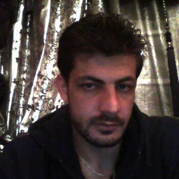 انا مطلق، 41 سنة هنا من أجل البحث عن شريك لتحقيق 0.